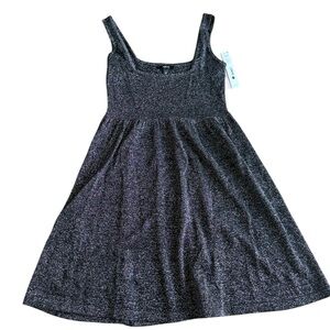 NWT Aqua Women’s Black Shimmer Flare Size M Dress Holiday New Years